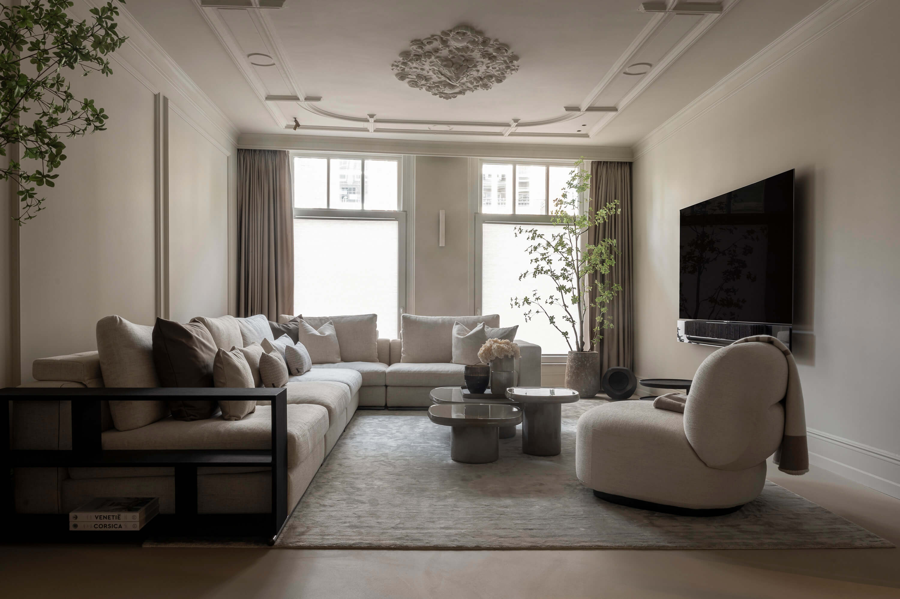 The Essence of Italian Luxury Interiors: How to Bring Timeless Elegance Home