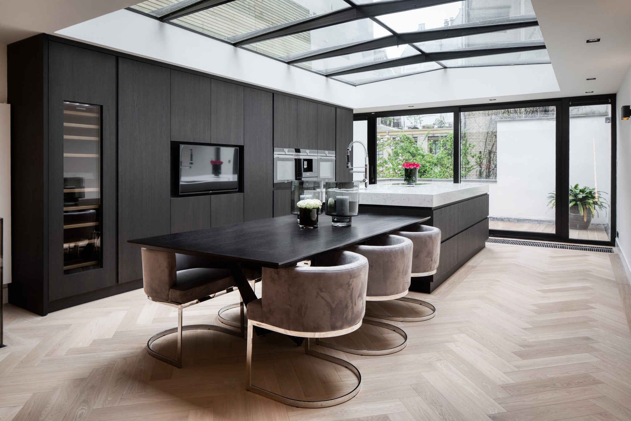 SPADON Dining Table 240cm Charcoal Oak - outlet