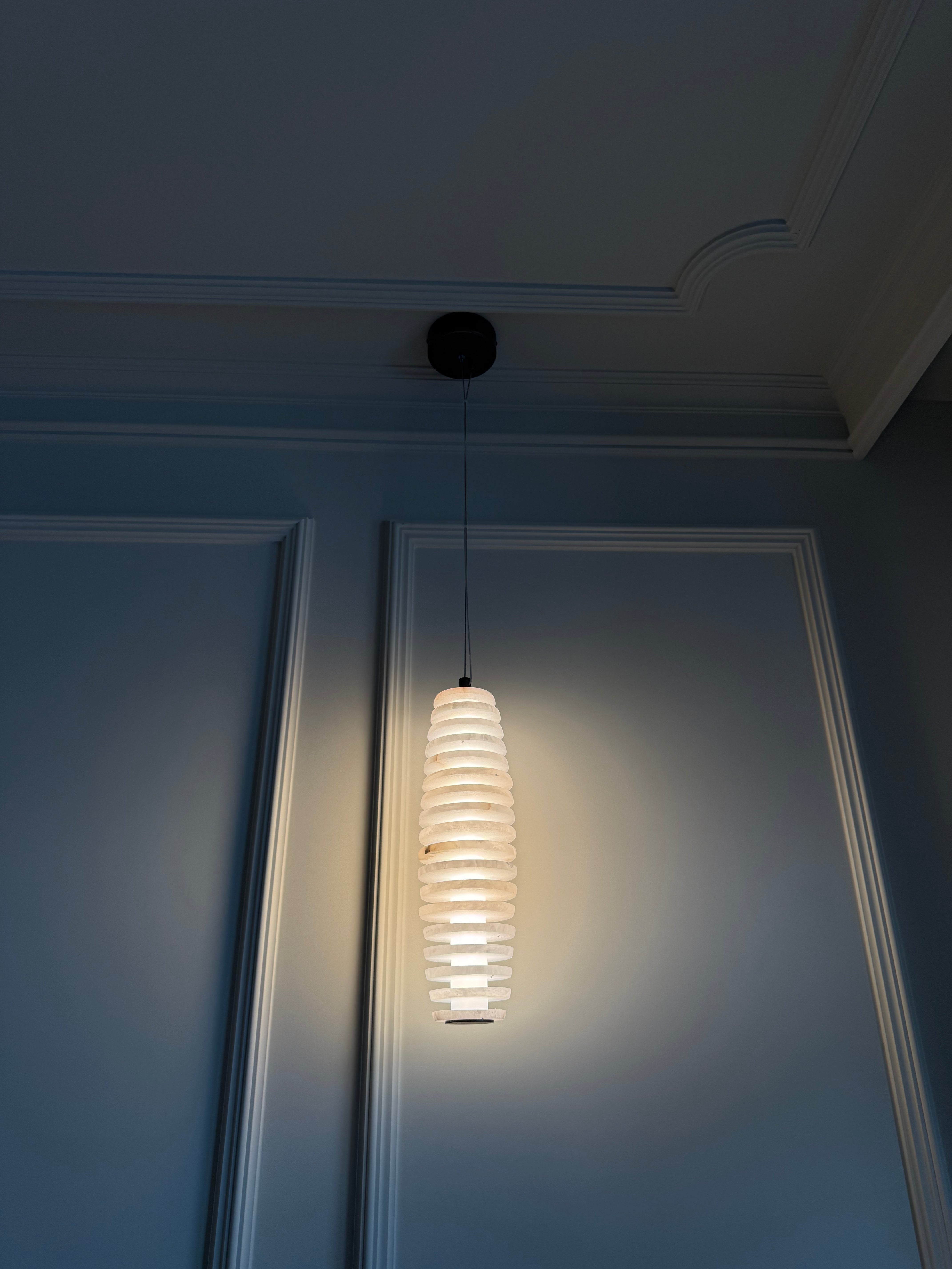 JACOB OVAL Pendant