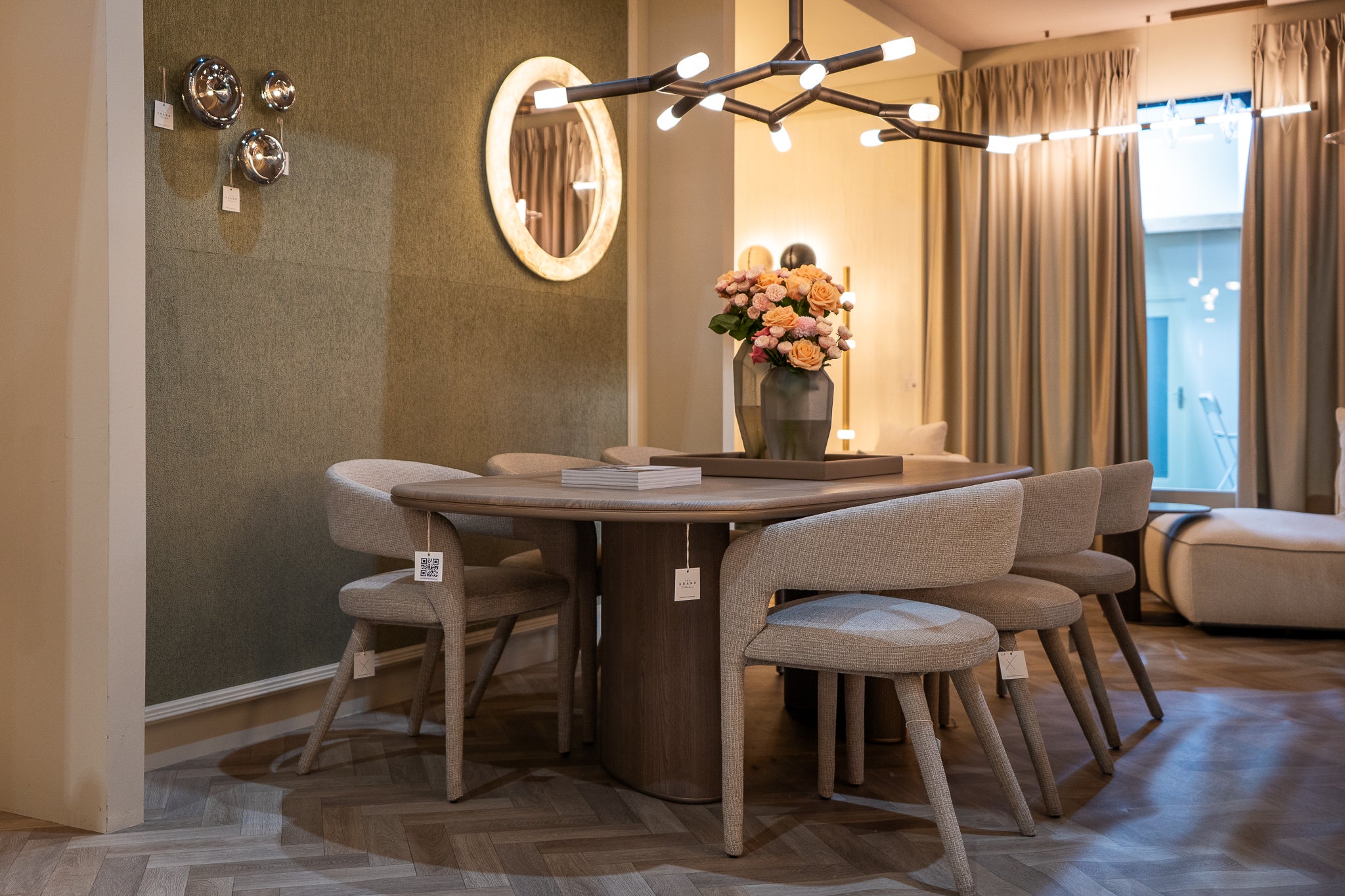 VALERIA Dining Chair