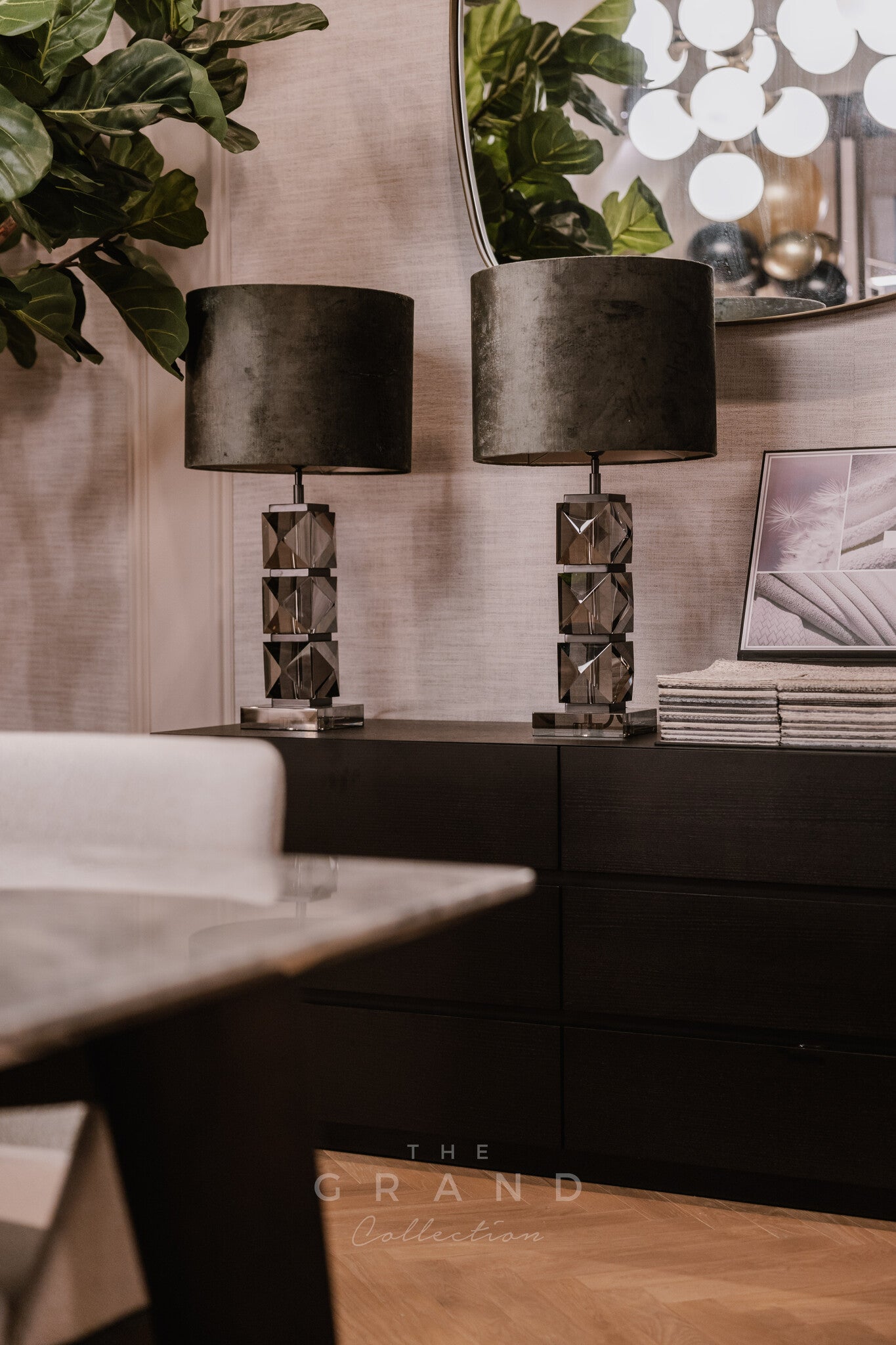 NEW YORK Table Lamp Smoke Glass