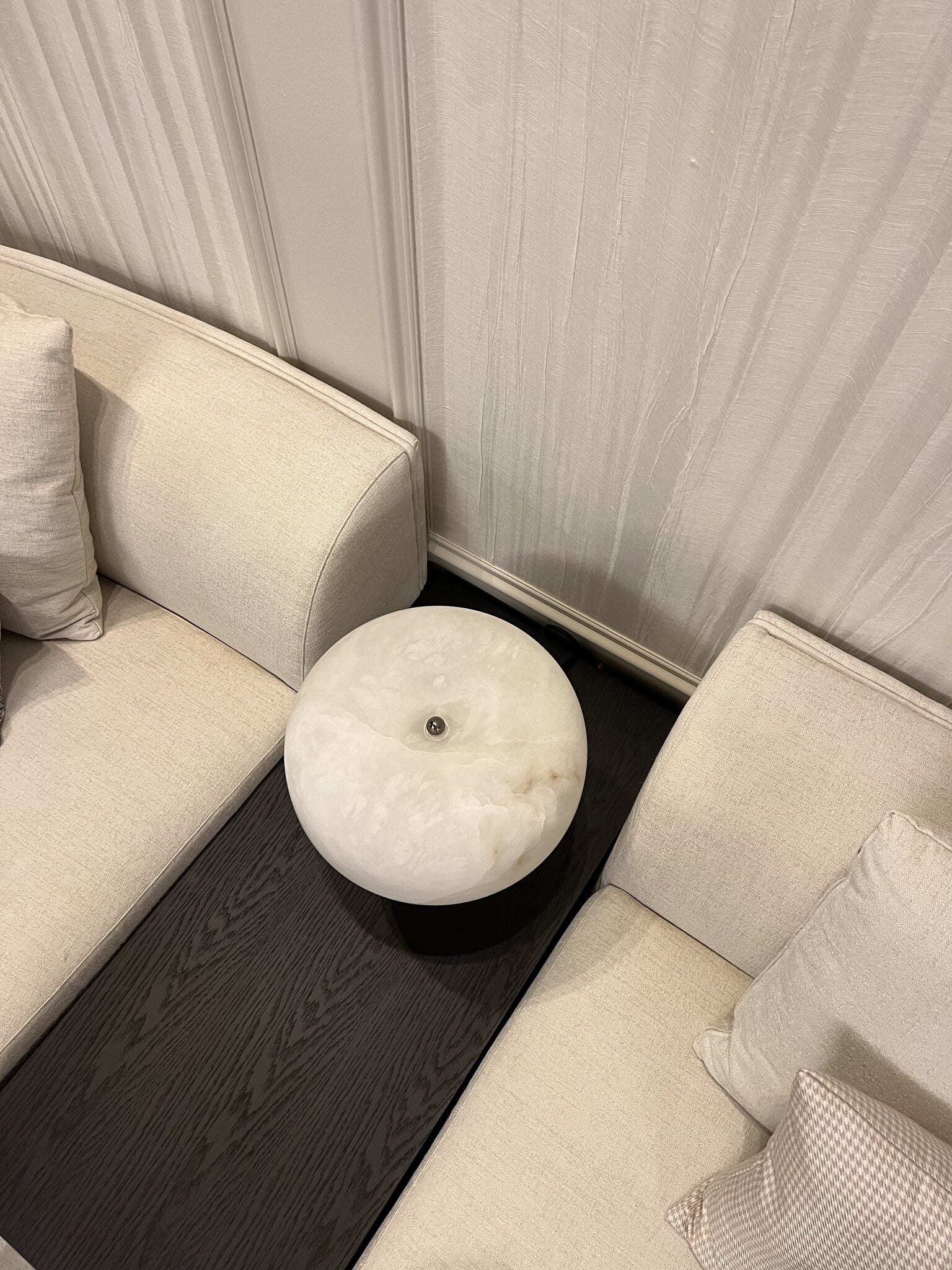 MUSHROOM Table Lamp Alabaster