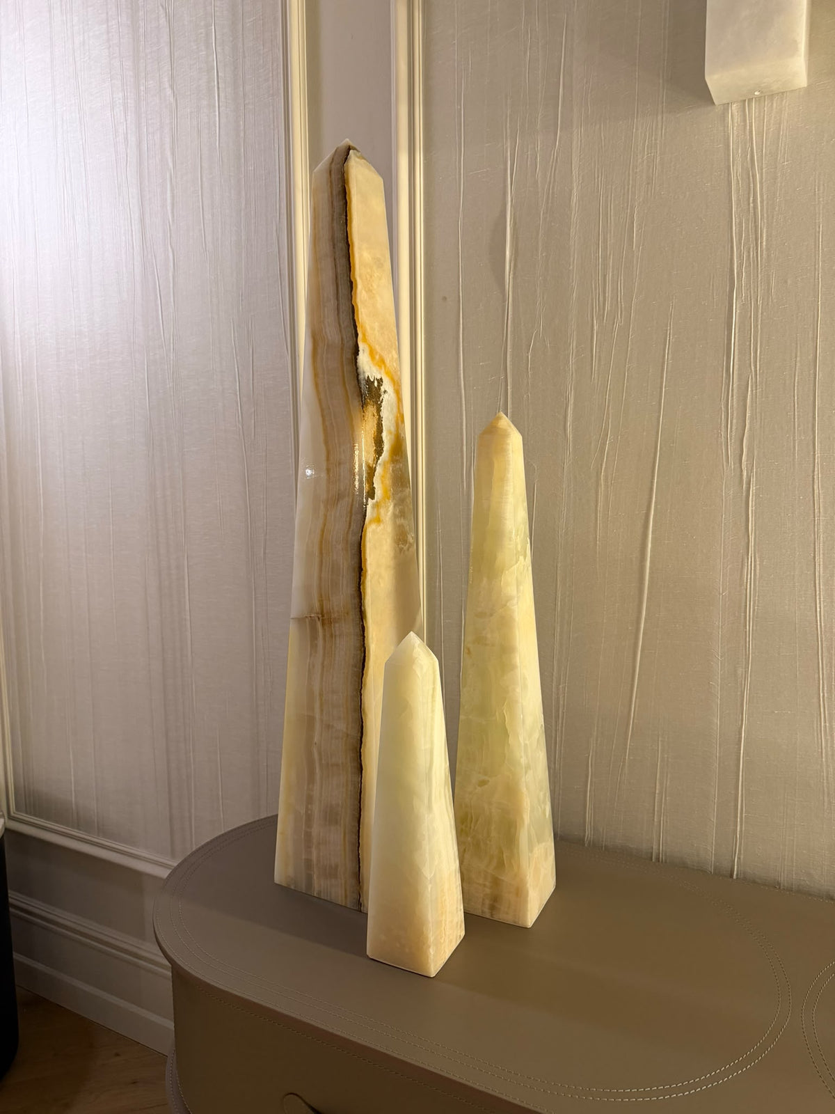 LUXOR Obelisco Onyx