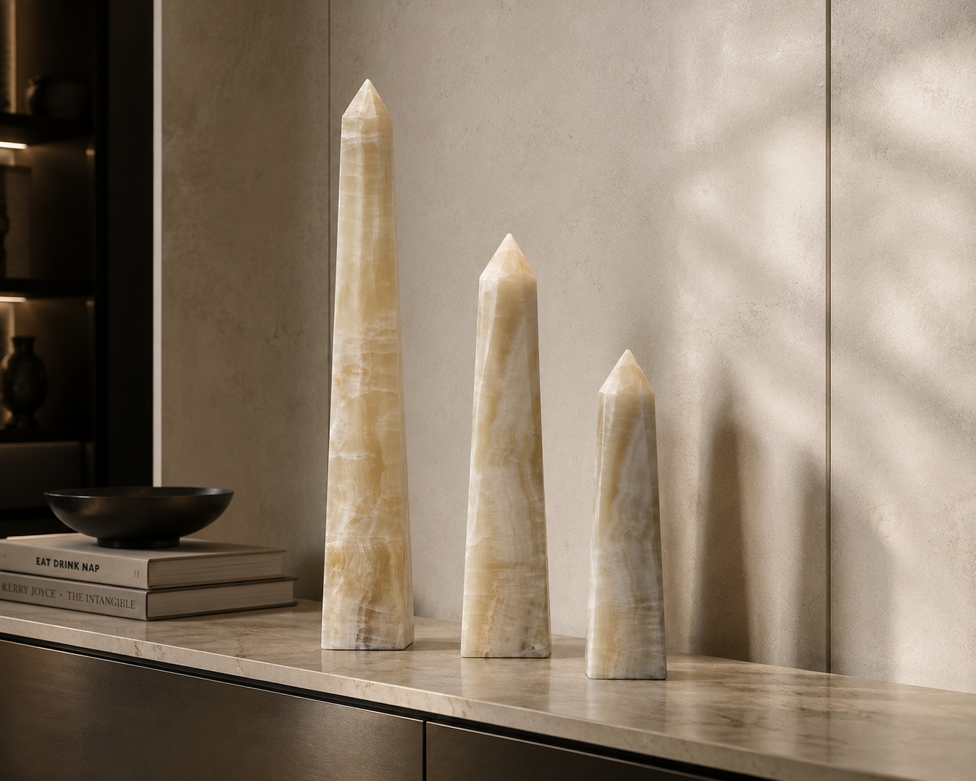 LUXOR OBELISK ONYX