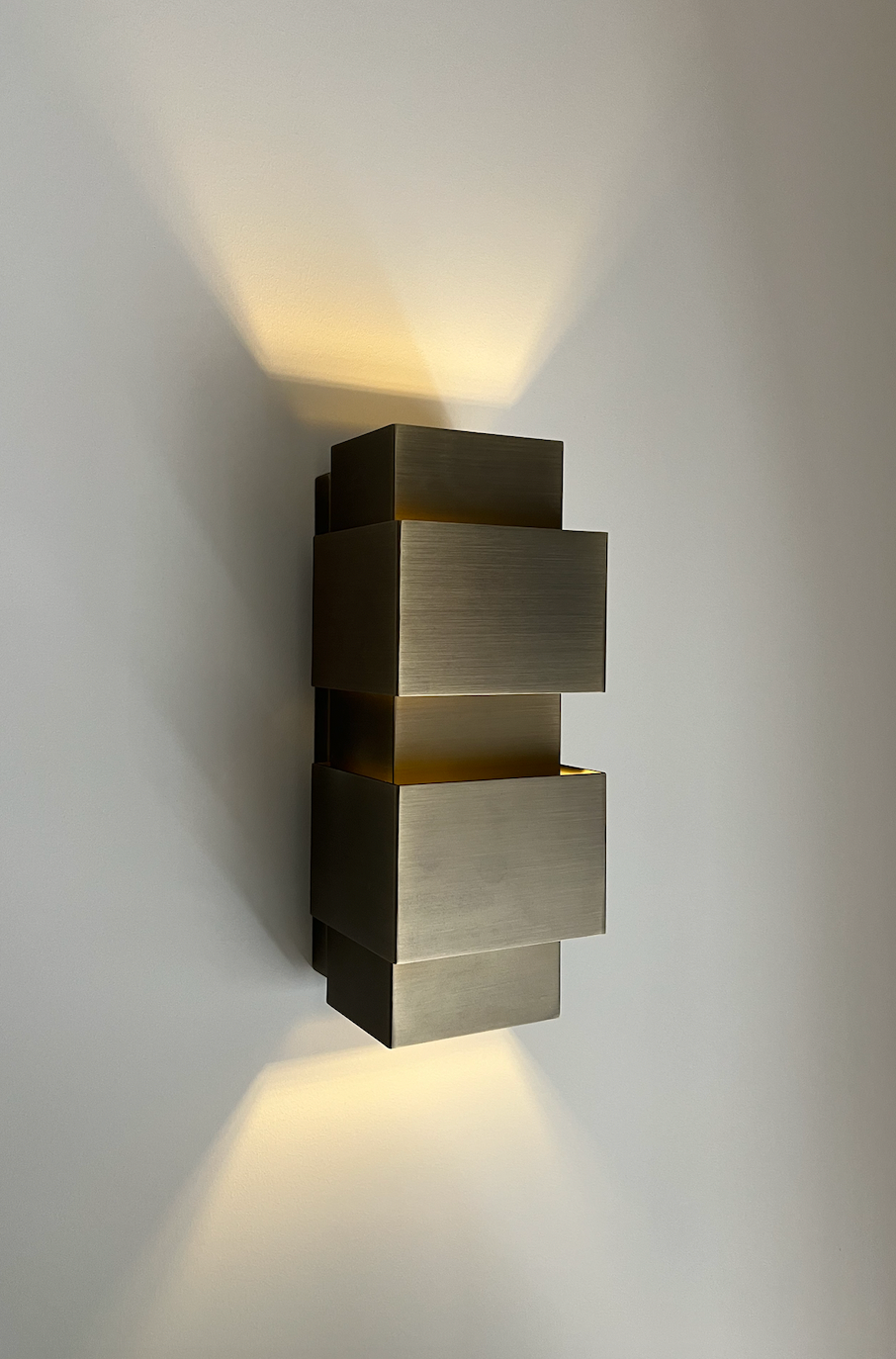 SAINT Wall Light Square