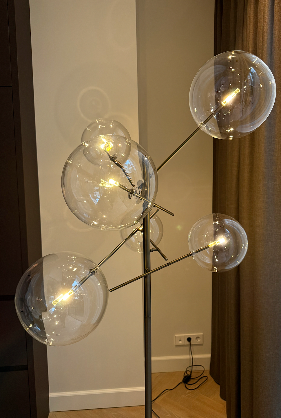 CHAVELLI Floor Lamp