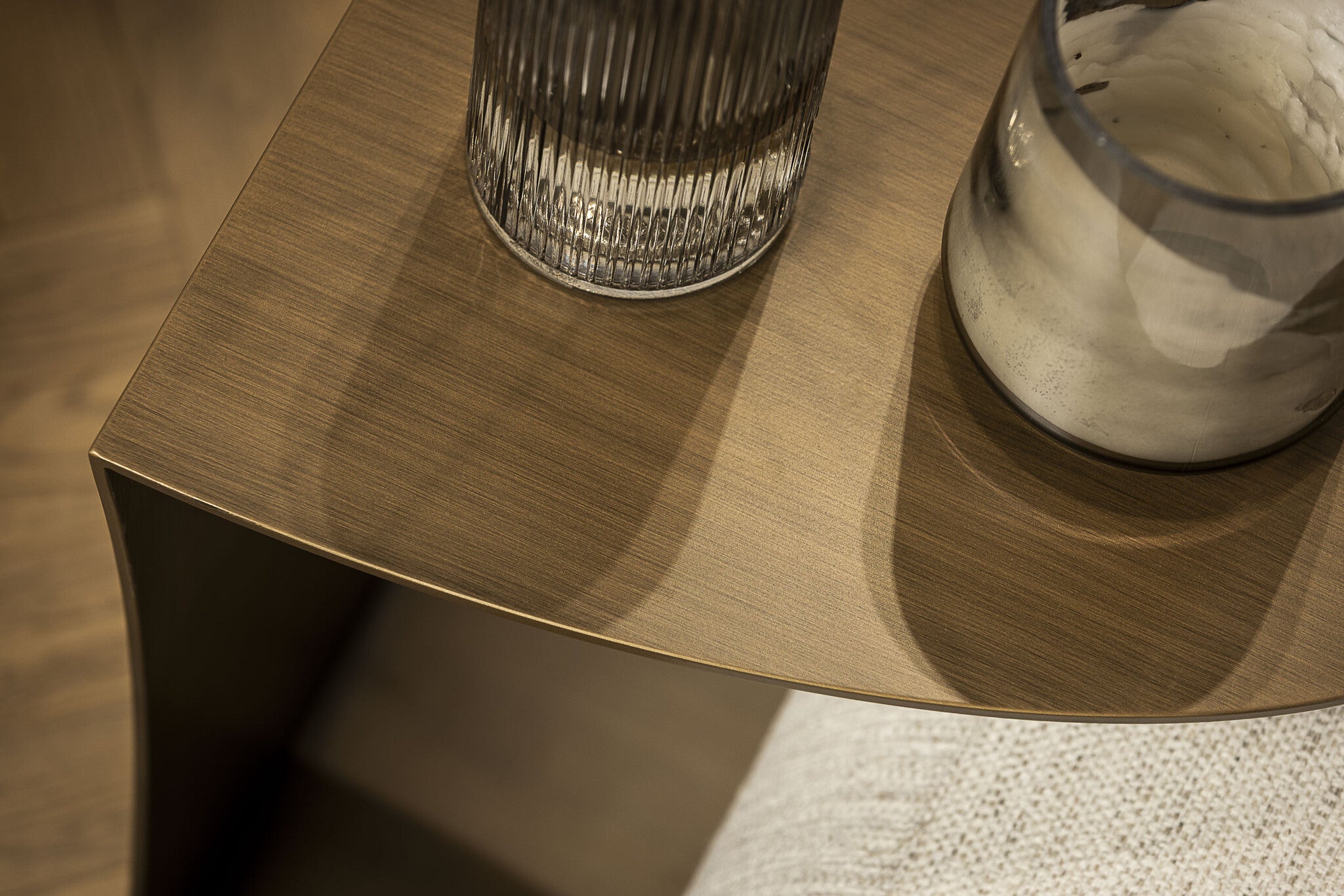 MONTU Side Table Bronze