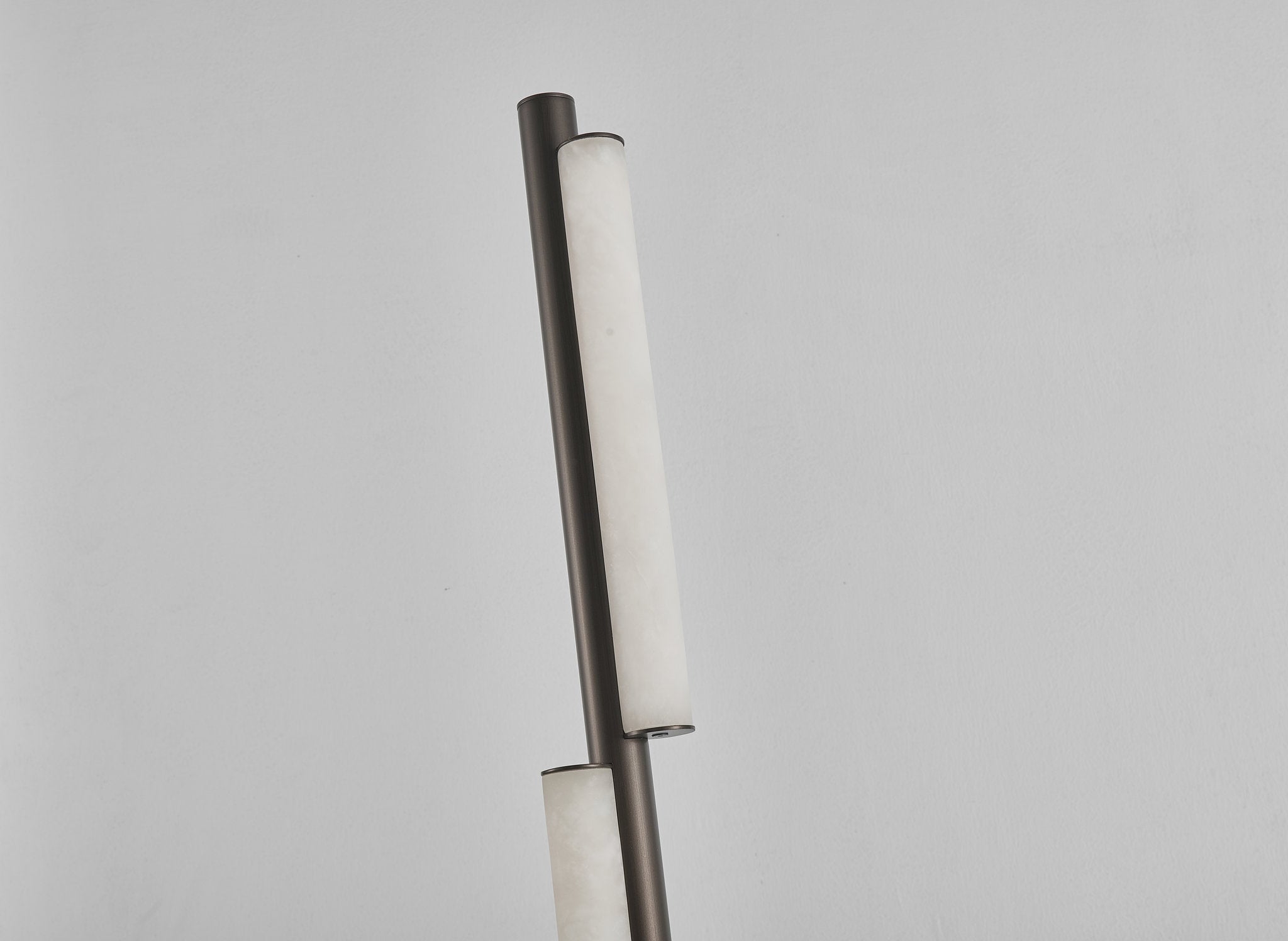 Viglia Floor Lamp