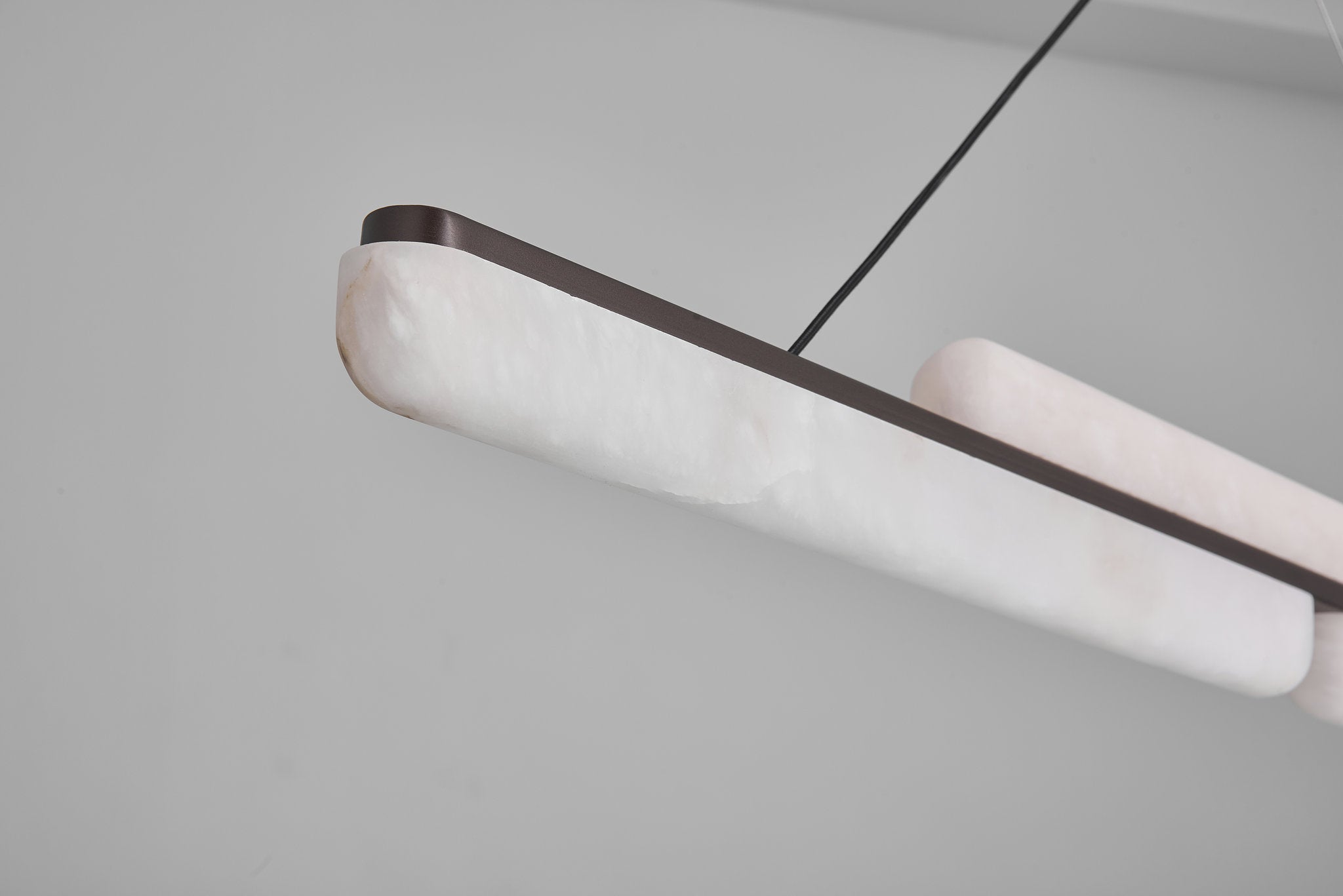 Loro Chandelier Alabaster