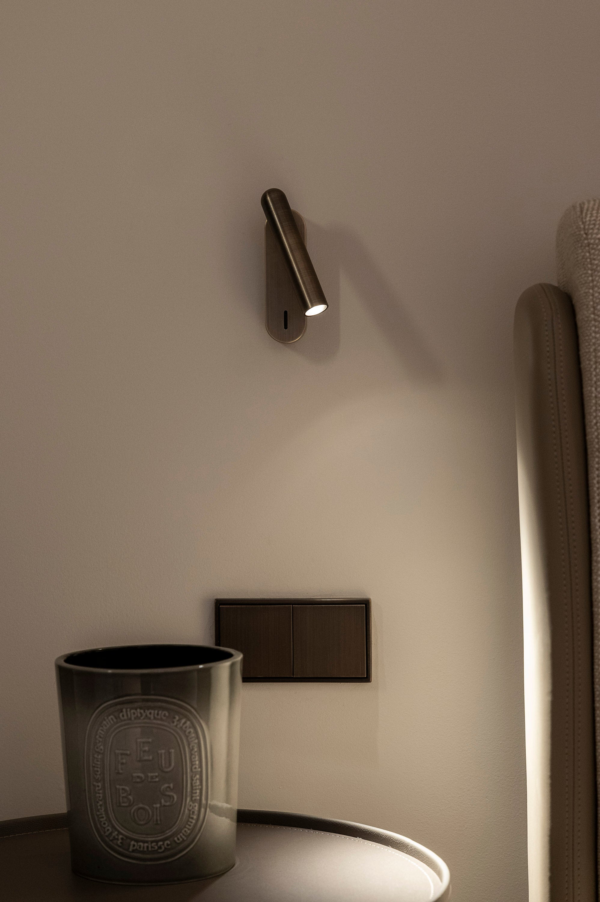 ALLESIA Reading Wall Light