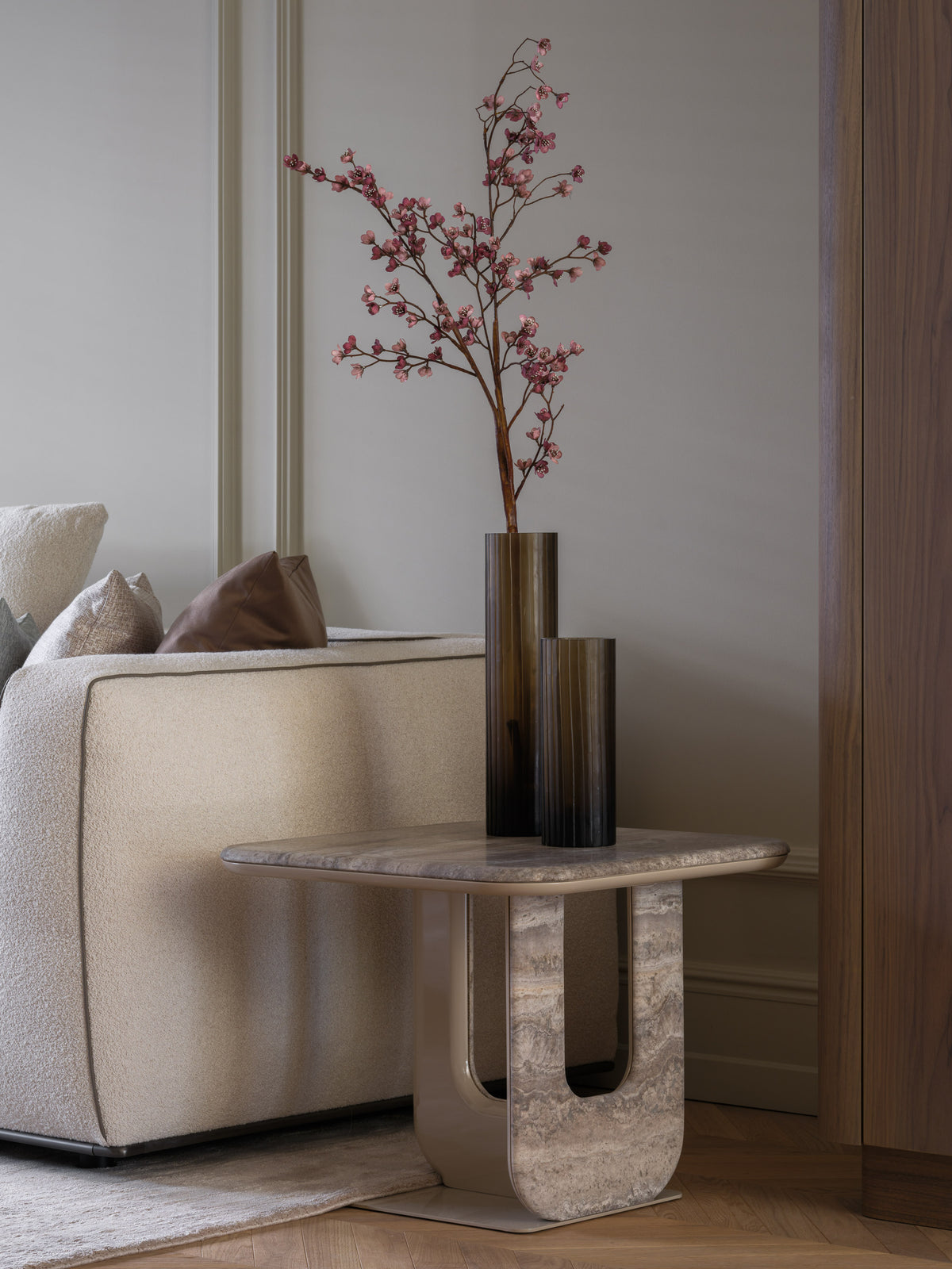 TRAVERO Side Table