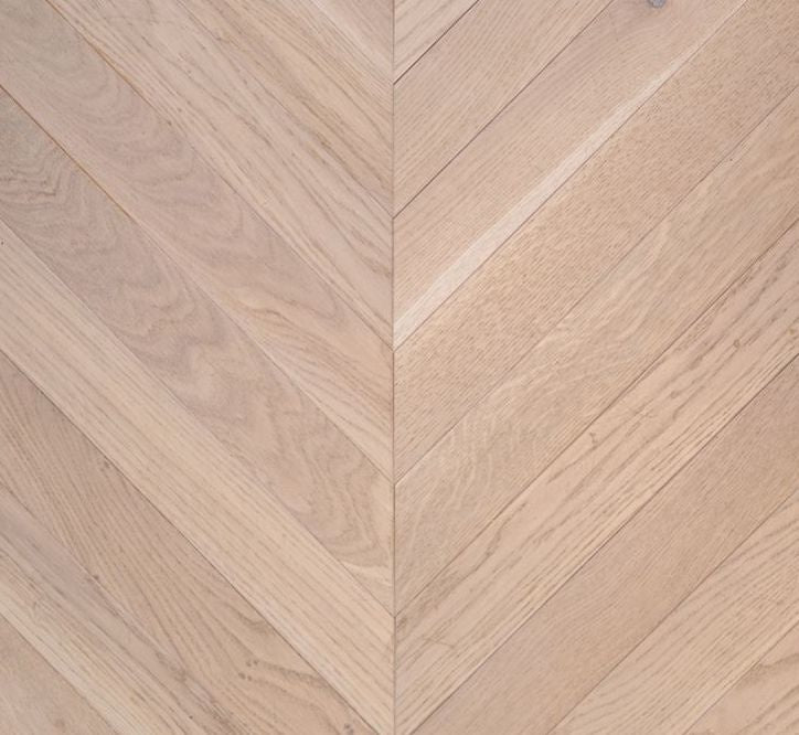 CHEVRON Oak Floor