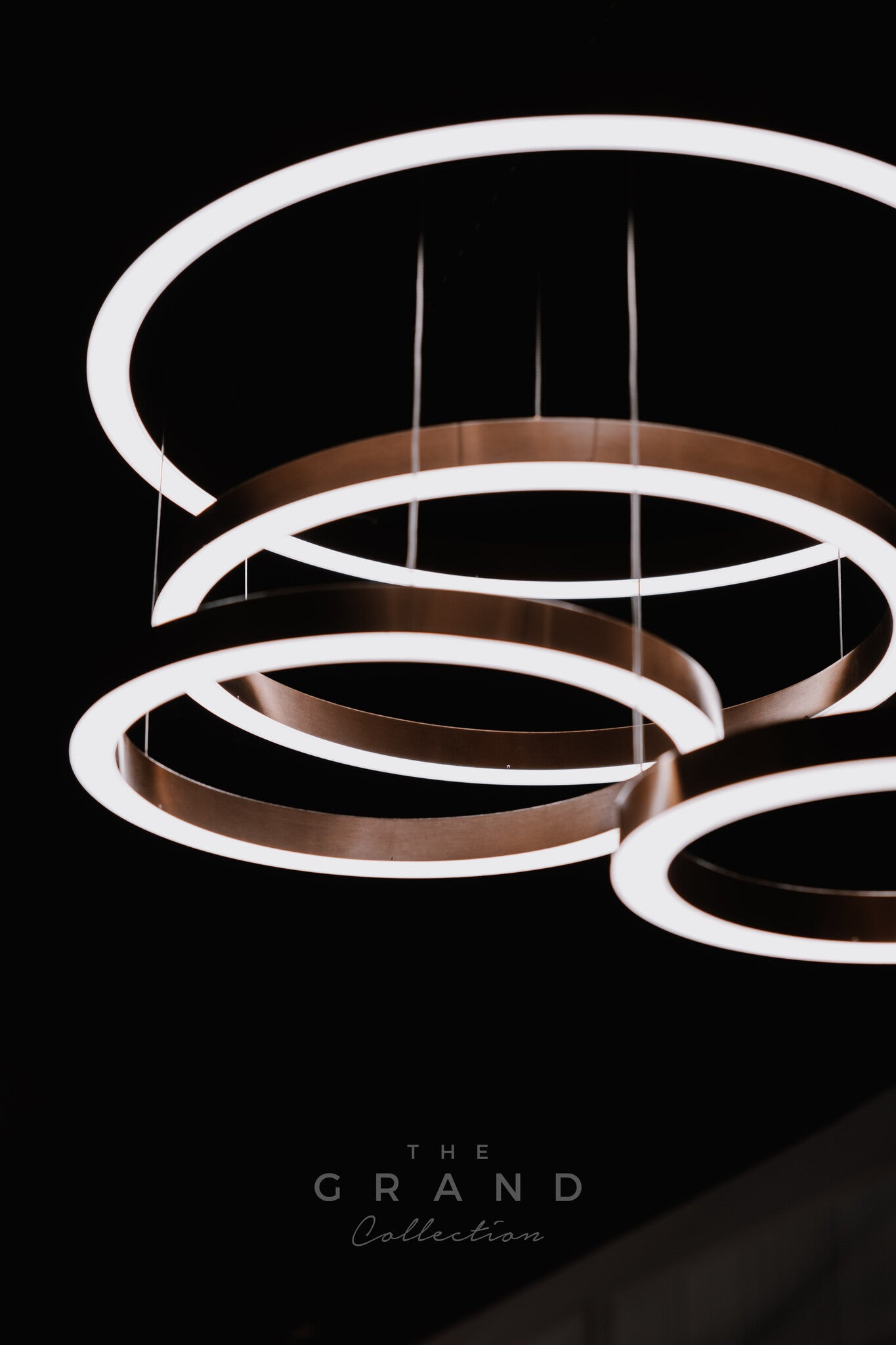 Carlo Ring Rhandelier Set of 4