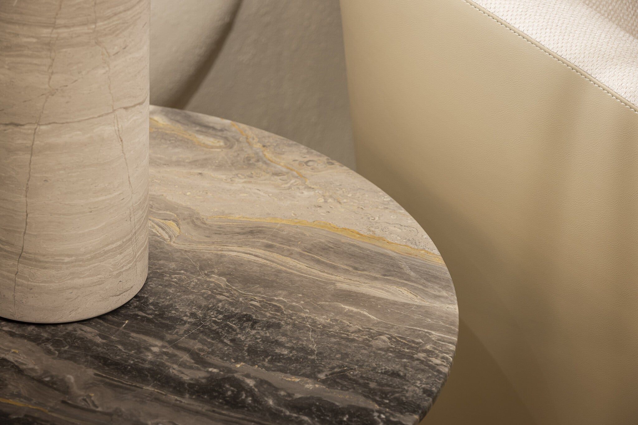 LUNA End Table